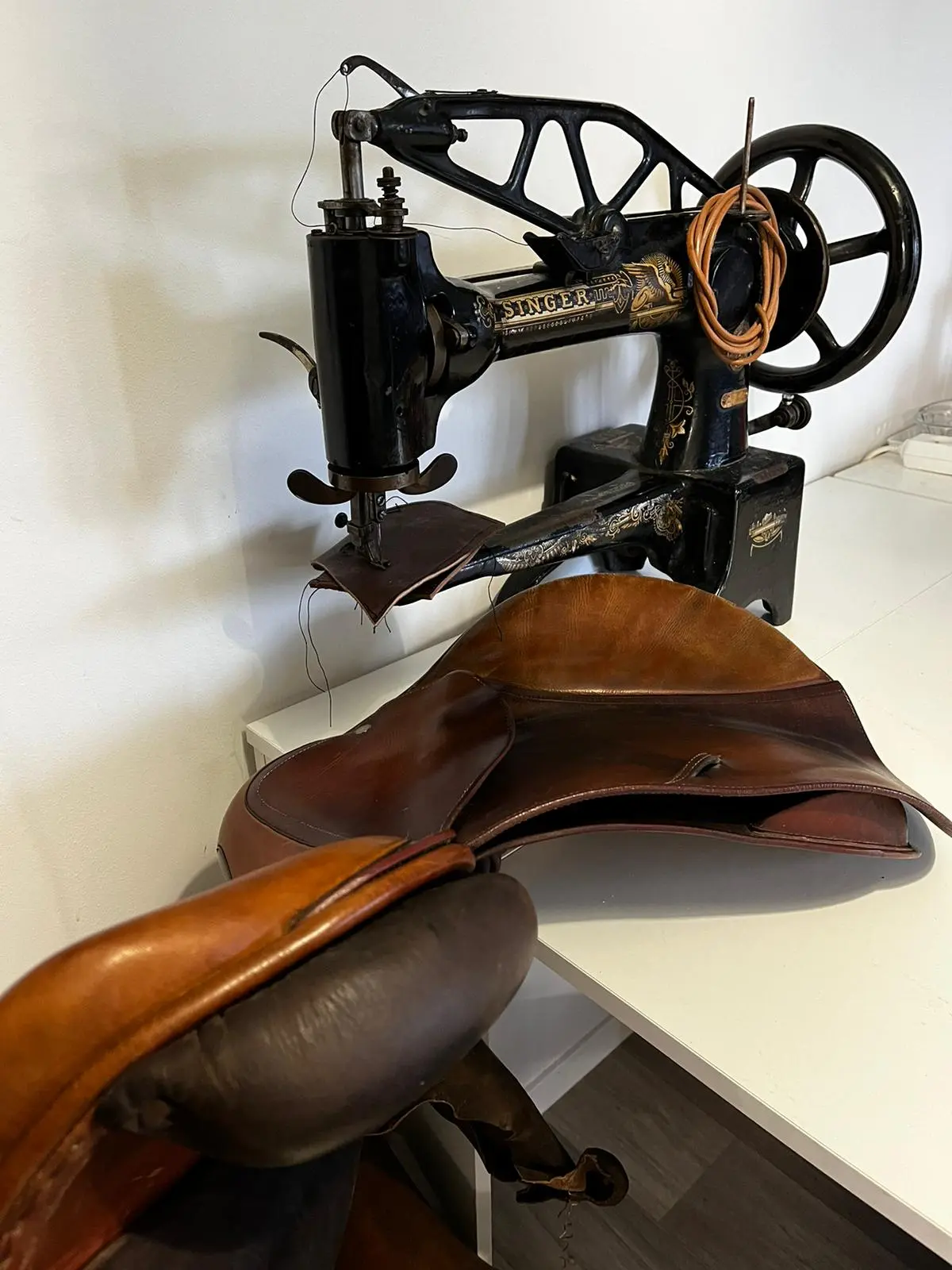 Machine de cordonnier Singer 29k Selle cordonnier