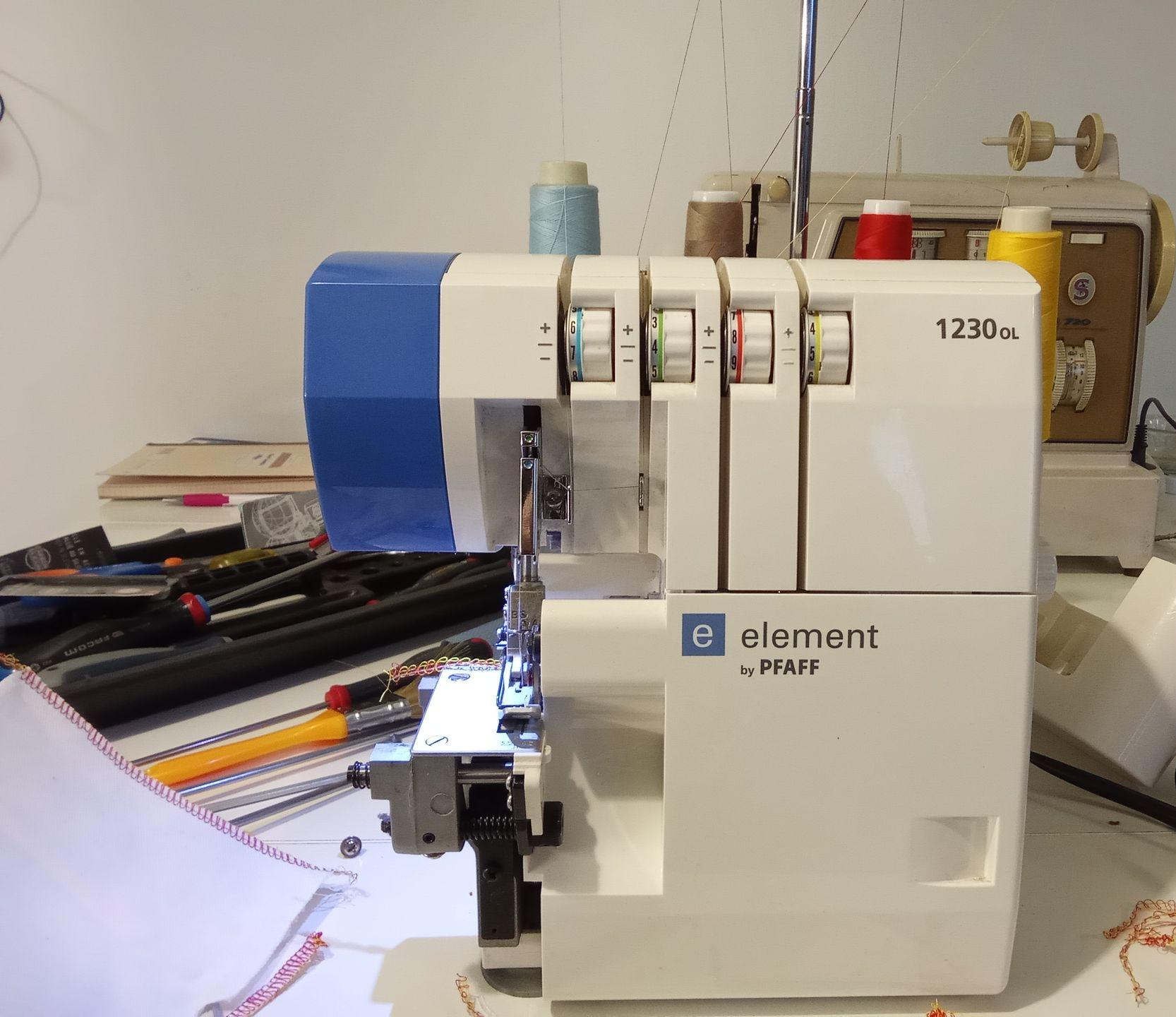 Surjeteuse Surjeteuse Pfaff